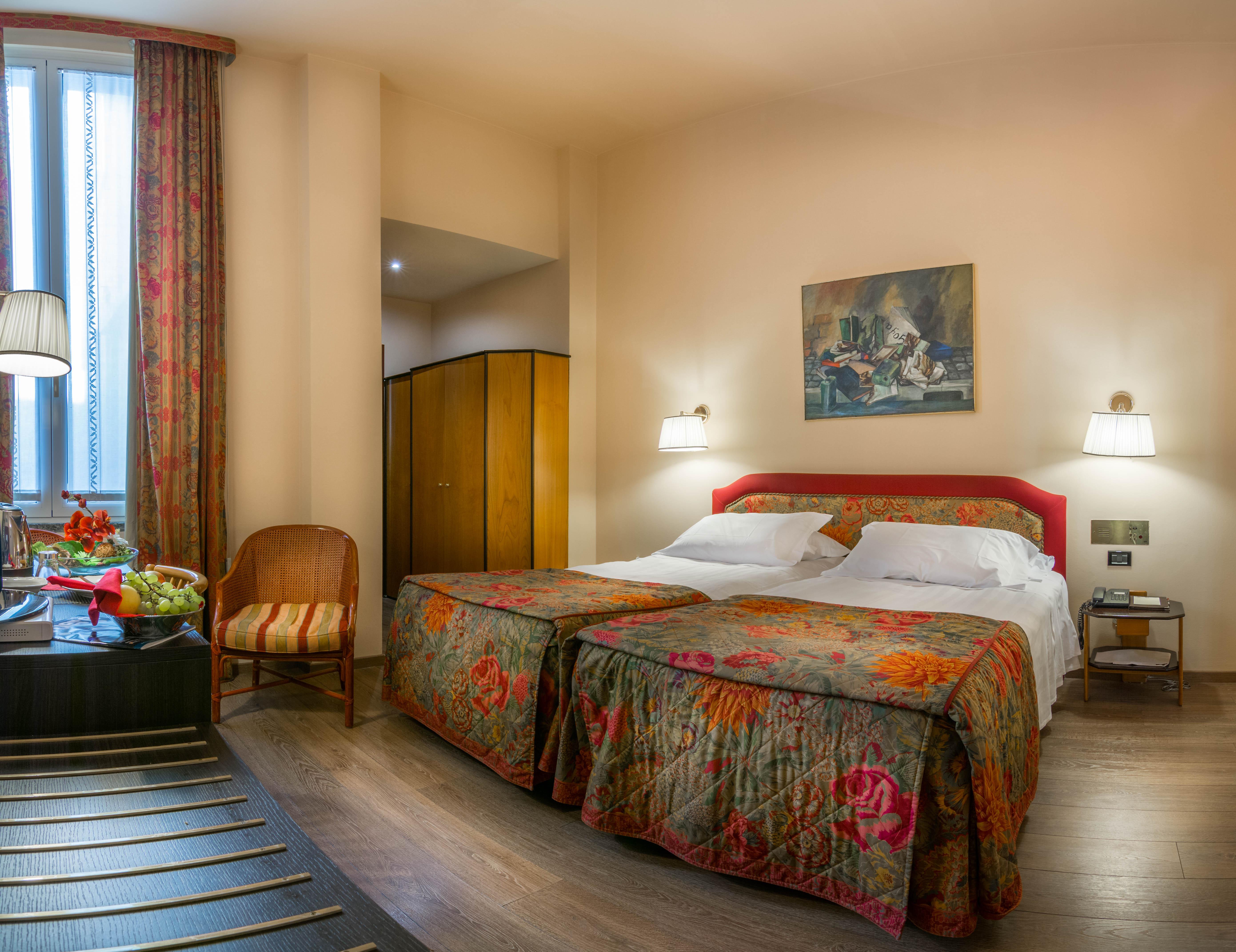 Hotel Regina Milano Esterno foto