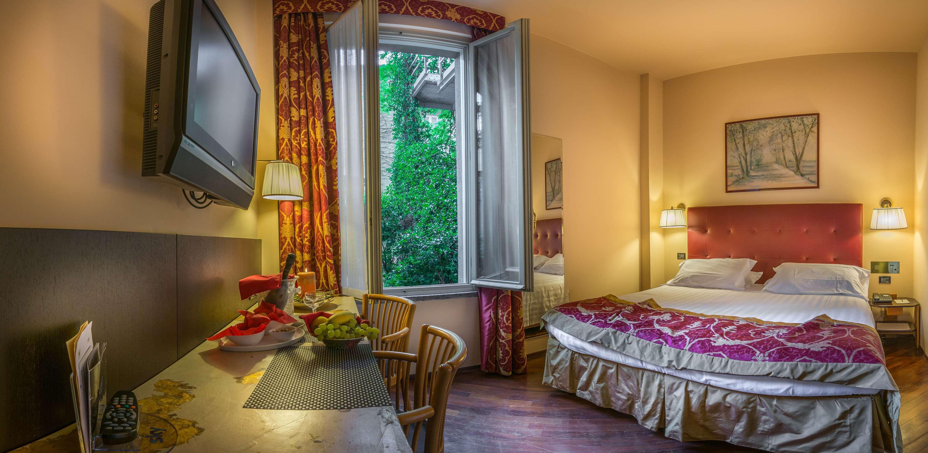 Hotel Regina Milano Esterno foto