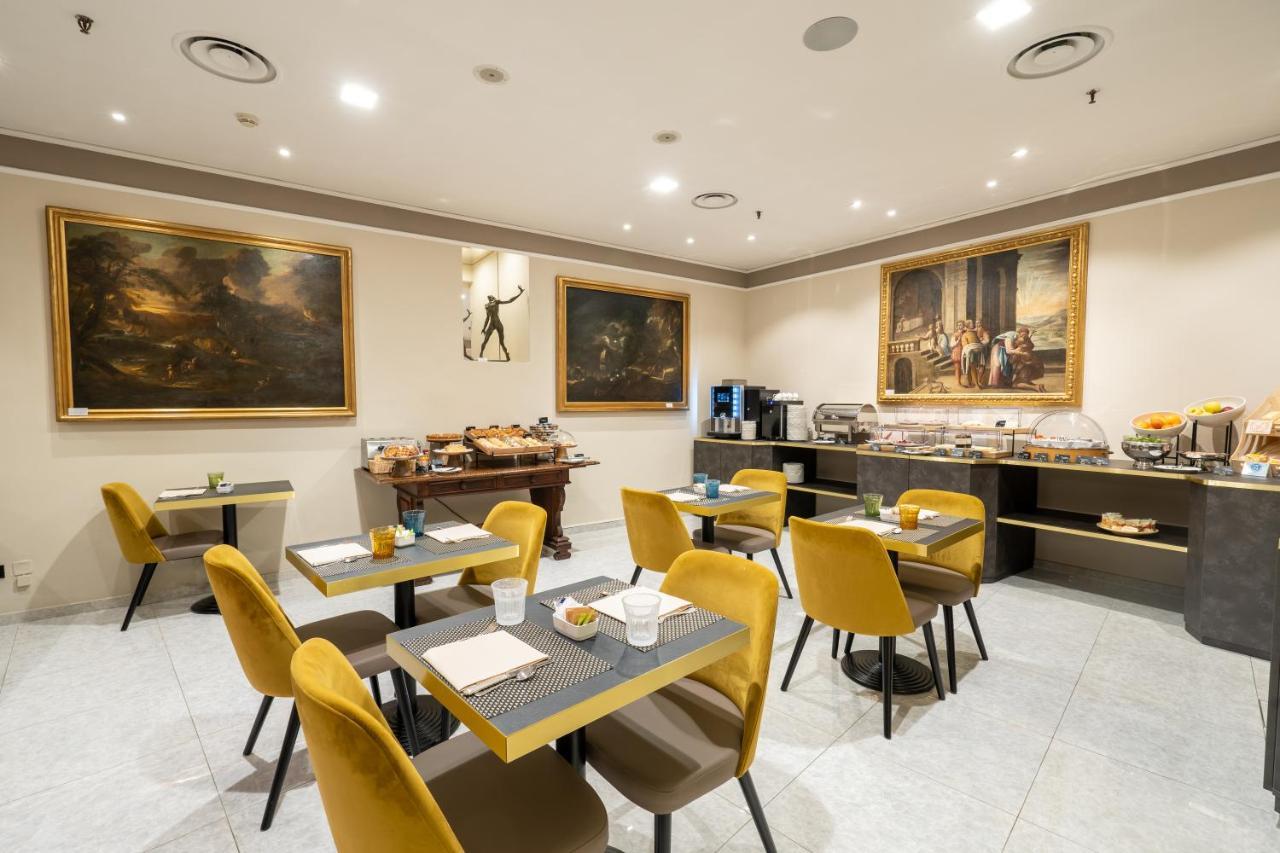 Hotel Regina Milano Esterno foto