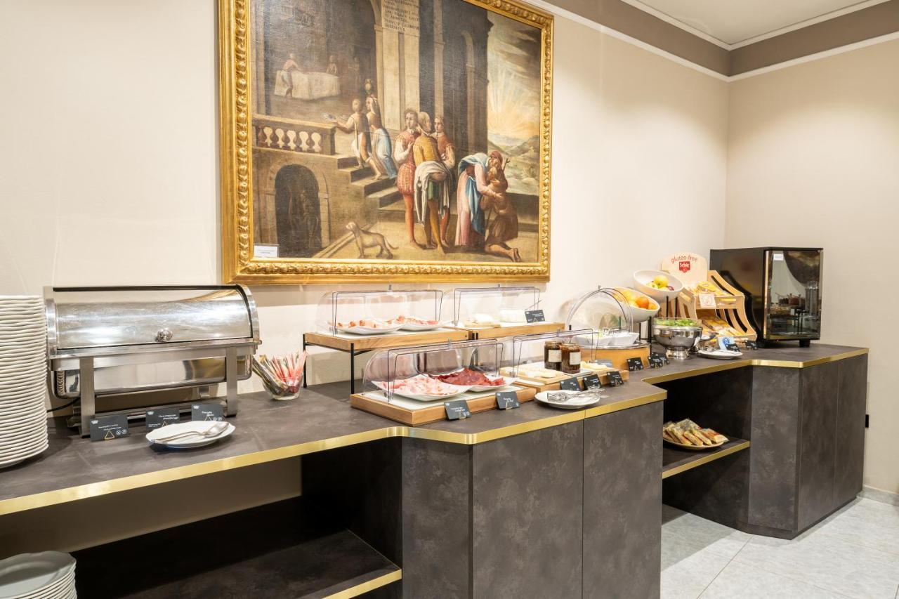 Hotel Regina Milano Esterno foto