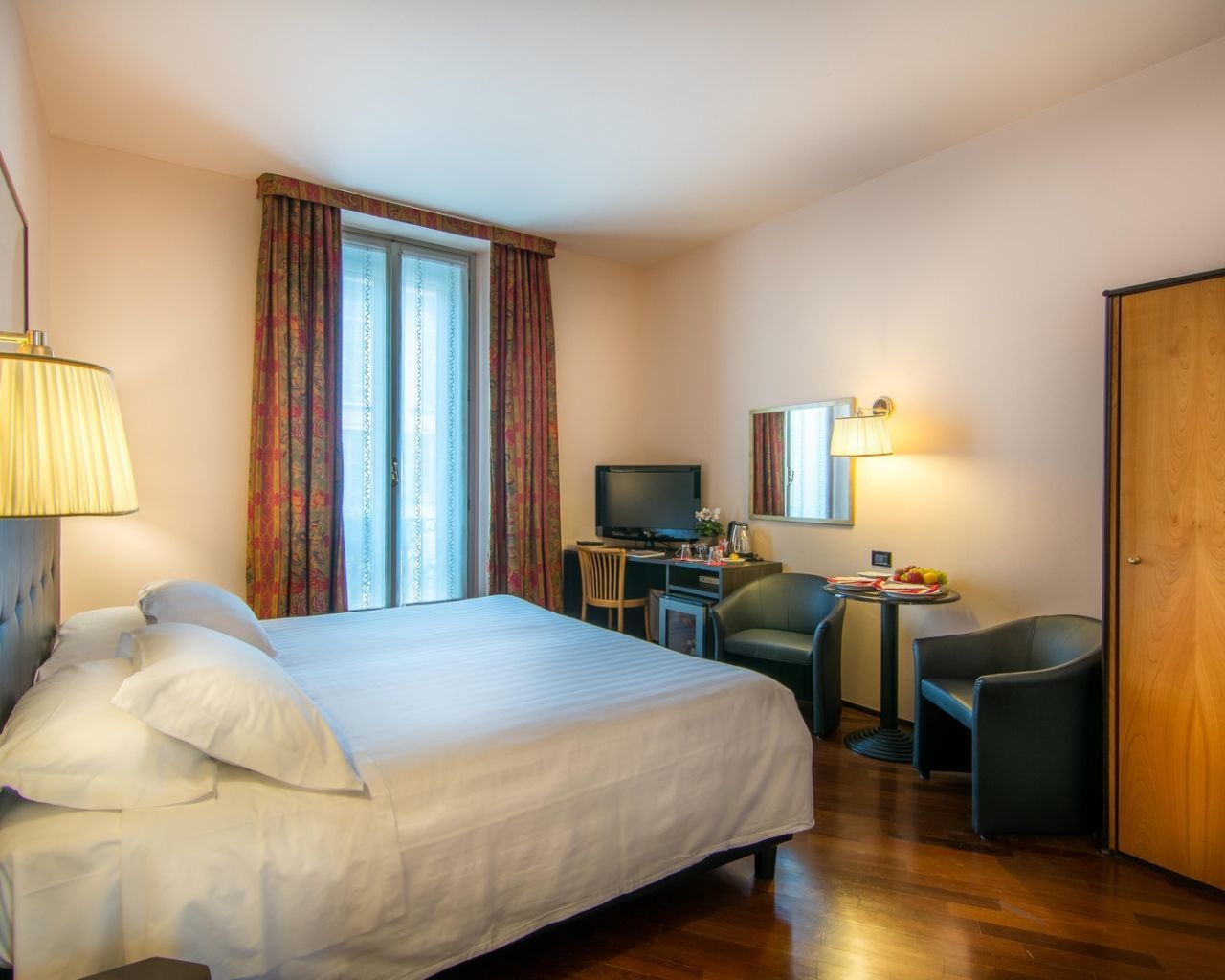 Hotel Regina Milano Camera foto