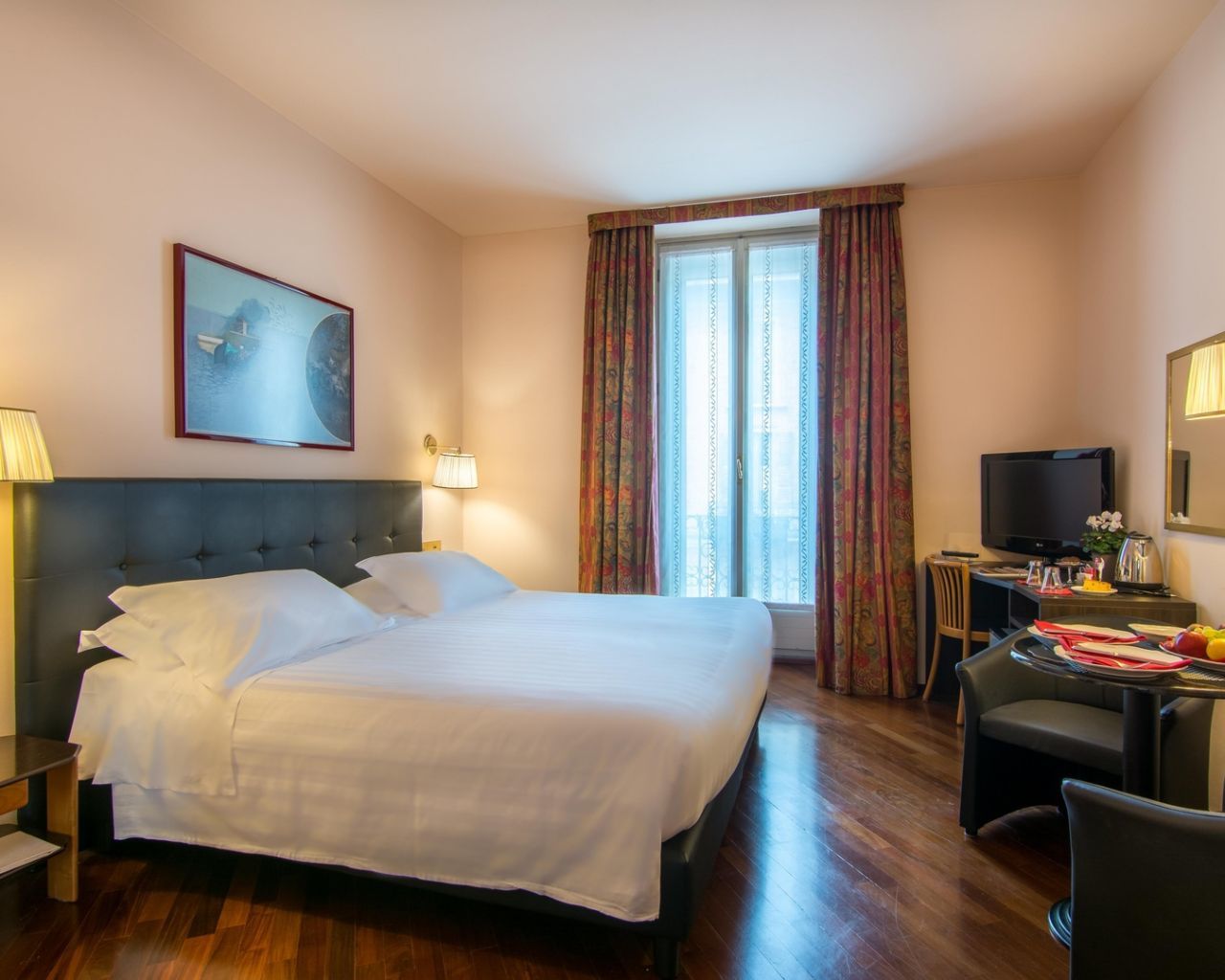 Hotel Regina Milano Camera foto