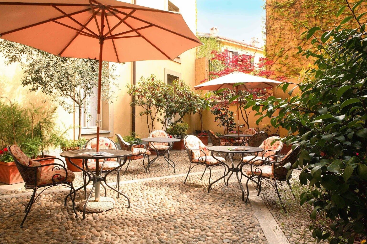 Hotel Regina Milano Esterno foto